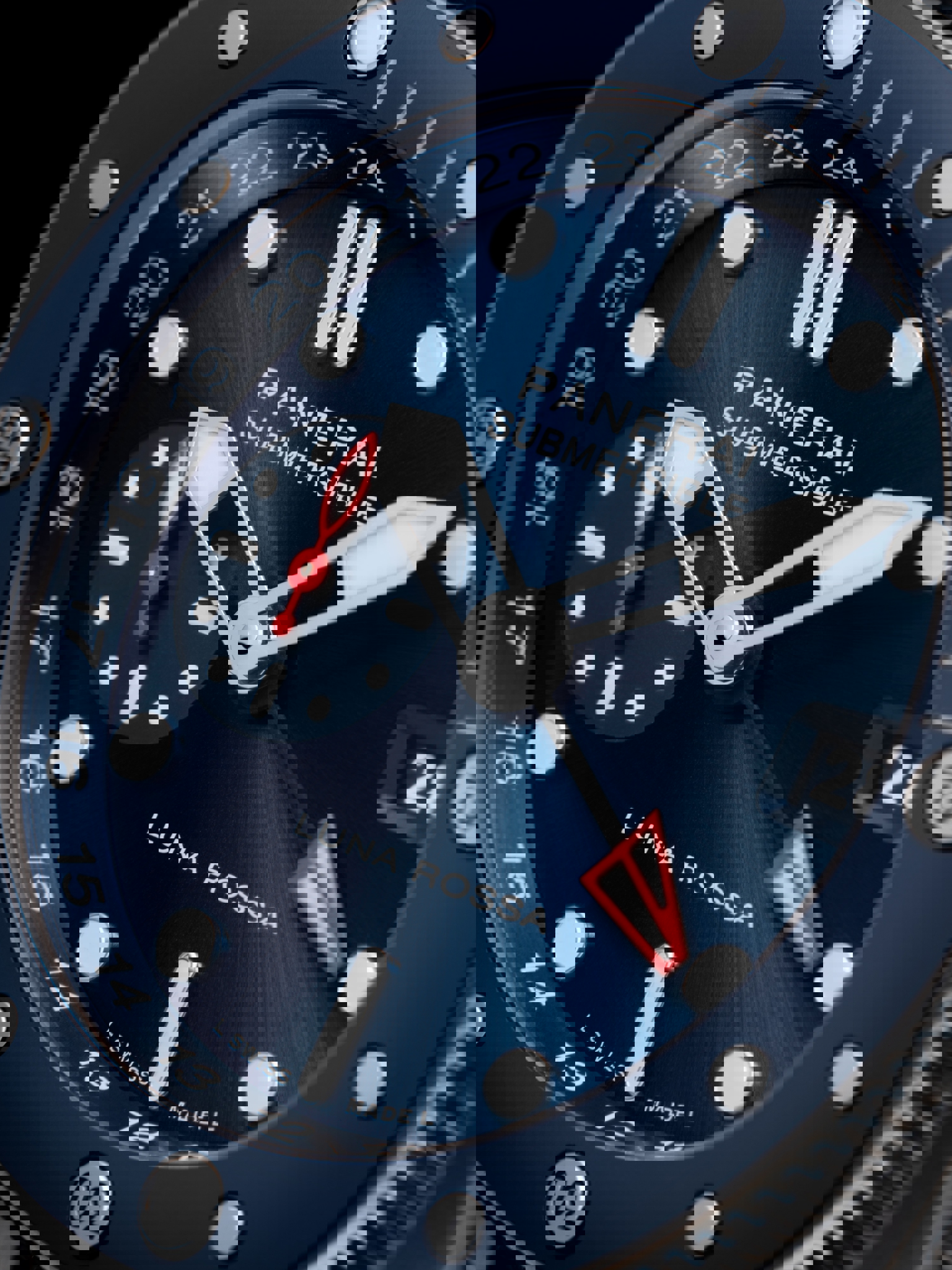 Panerai-Panerai Submersible GMT Luna Rossa Titanio PAM01507-PAM01507_3
